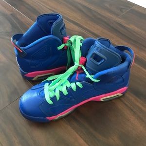 Nike Air Jordan 6 Retro (Y)